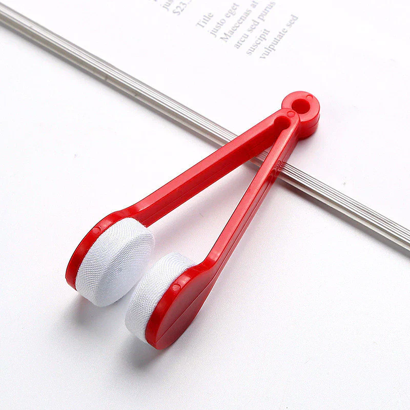 2-in-1 Microfiber Glasses Cleaning Brush - Image 6